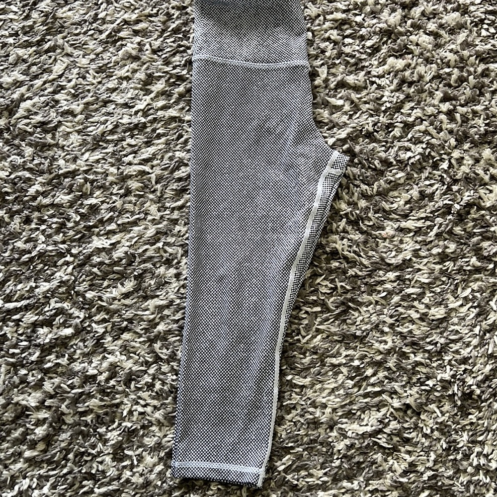 Womens ZYIA crop leggings